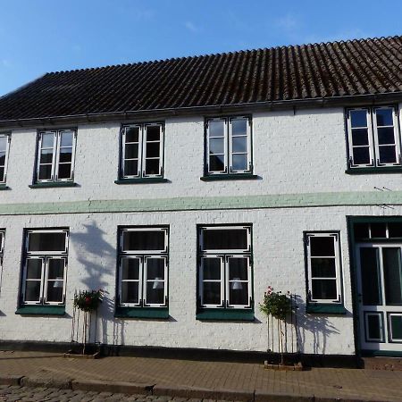 Alter Kraemerladen Von 1732 Friedrichstadt Zewnętrze zdjęcie